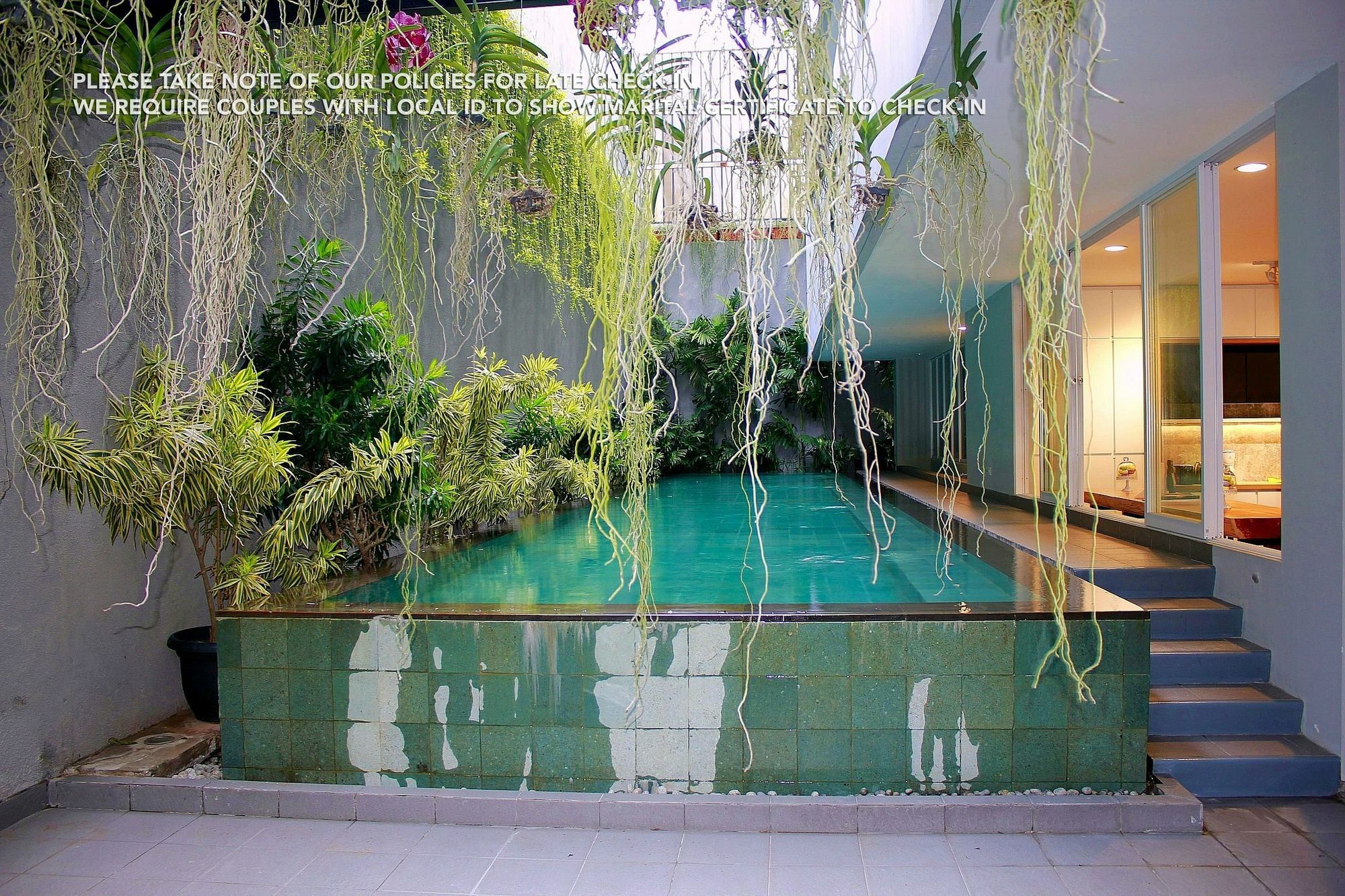 Zen Rooms Patra Kuningan Syariah Jakarta Ngoại thất bức ảnh